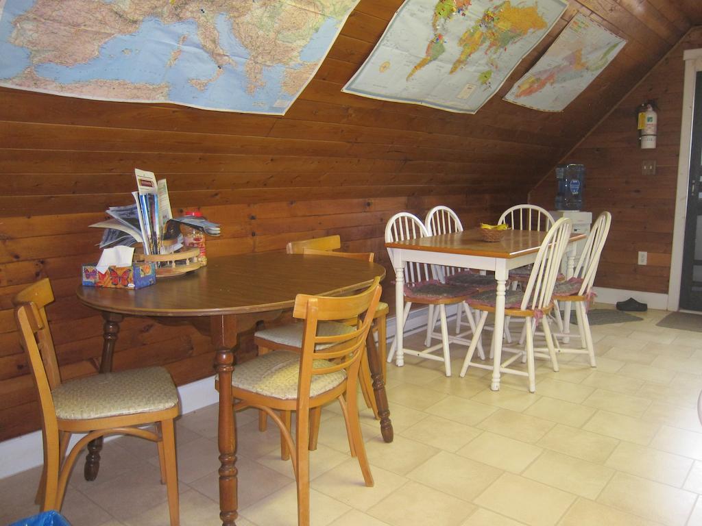 Caledonia Country Hostel ภายนอก รูปภาพ